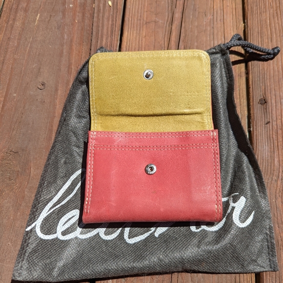 Velez Leather Wallet - Picture 6 of 6